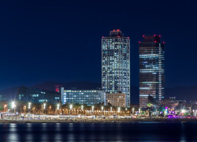 Torre Maphre y hotel Arts