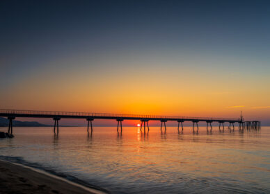 Puente del petroleo (Badalona)