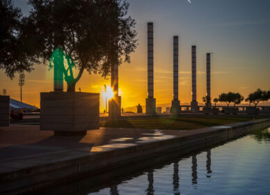 Atardecer en torre de Comunicaciones de Montjuic