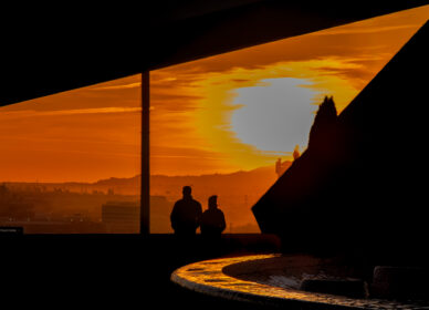 Atardecer en torre de Comunicaciones de Montjuic
