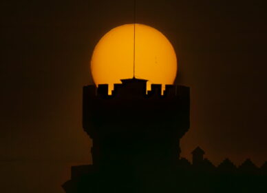 Puesta de sol sobre Castillo Sant Marçal