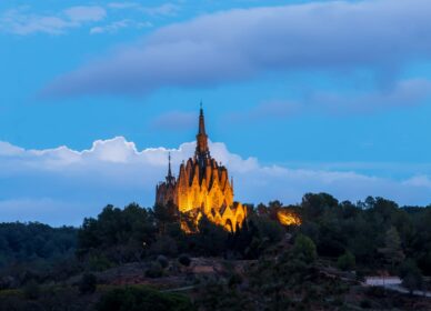 Superluna Santuari de la Mare de Déu de Montserrat de Montferri (Tarragona)
