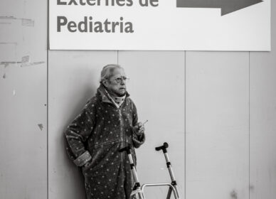 El tiempo pasa, la ironía queda