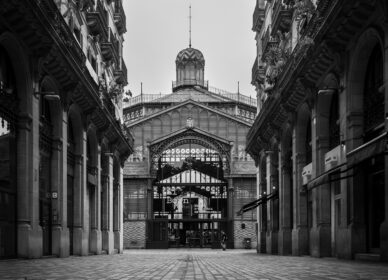Geometrías de luz, sombras y silencios